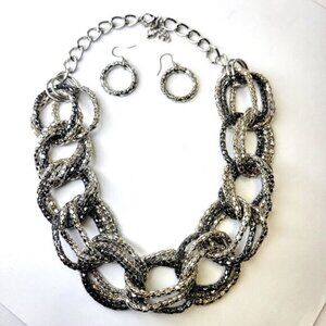 Chunky Silver Tone Choker Chain Link Necklace and Earrings Set